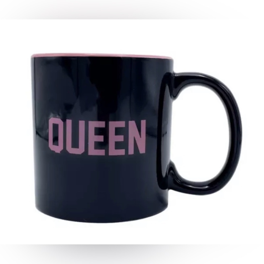 “Queen”Black and Pink 22oz Ceramic Mug- NWT